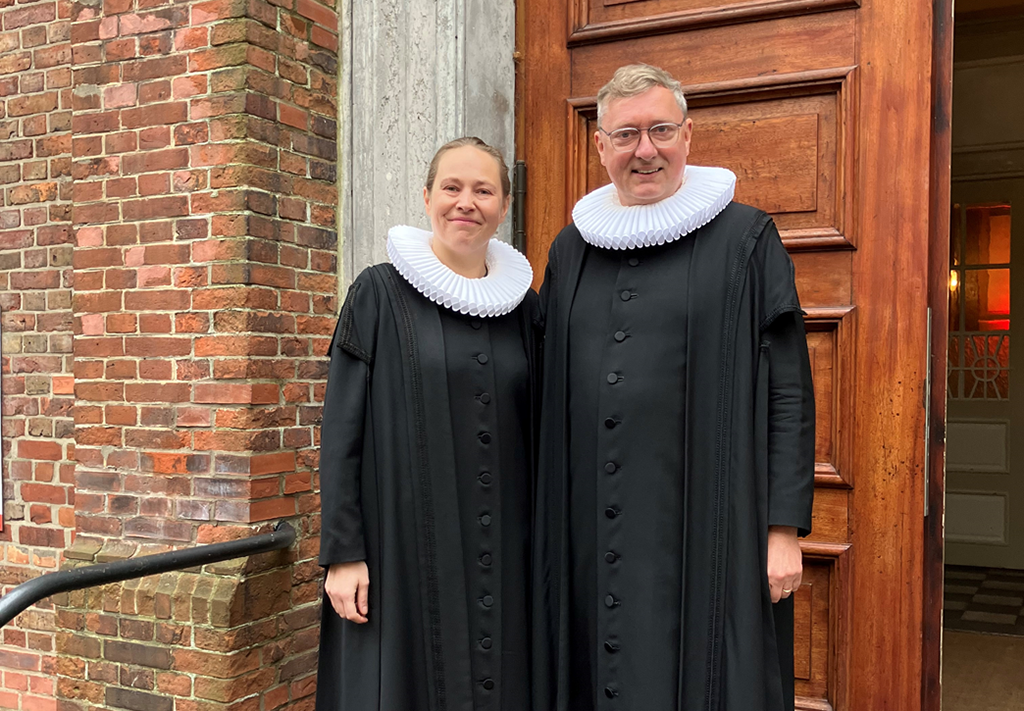 Pastor Willms der St.Pauli Kirche lächelt in die Kamera